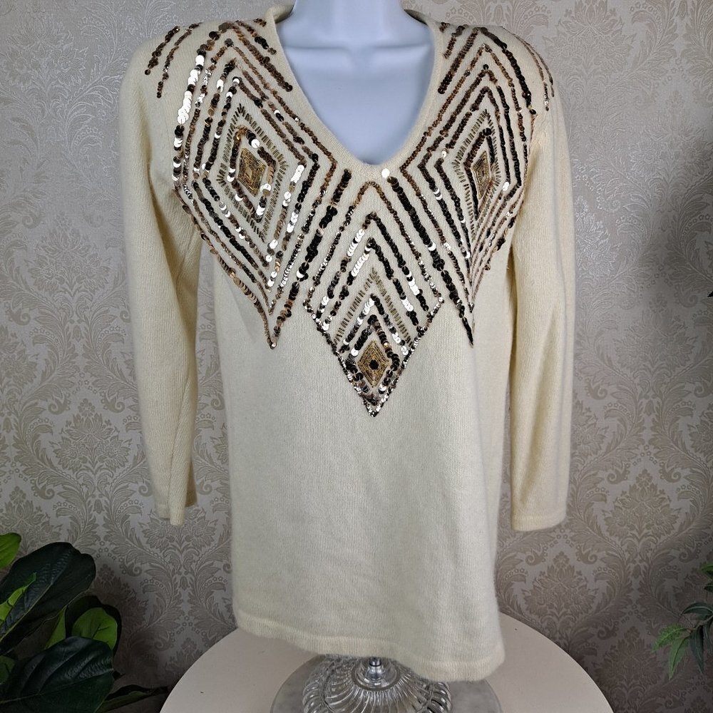 Outlander Size Large Sweater Lambs Wool/Angora Cream w/Gold Sequins Vintage